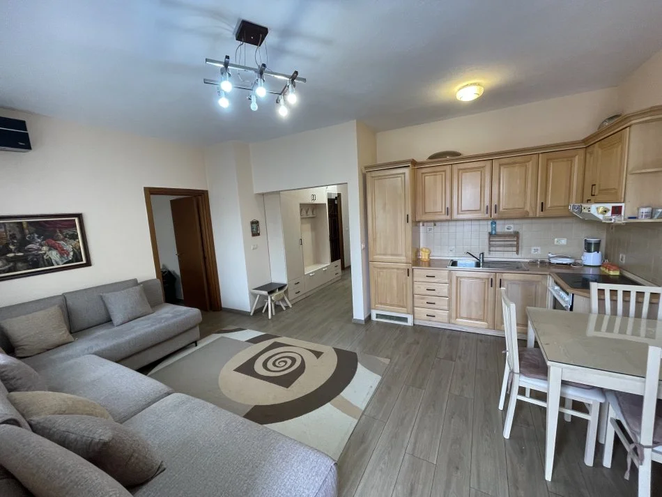 Tirane, jepet me qera apartament 2+1+Aneks+Ballkon , 80 m² 800 € (Myslym Shyri)