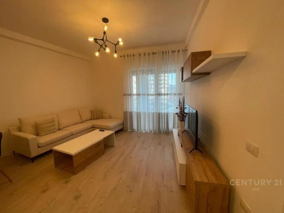 Tirane, jepet me qera apartament 1+1 Kati 4, 72 m² 600 € (Rruga Frosina Plaku, kompleksi Magnet)
