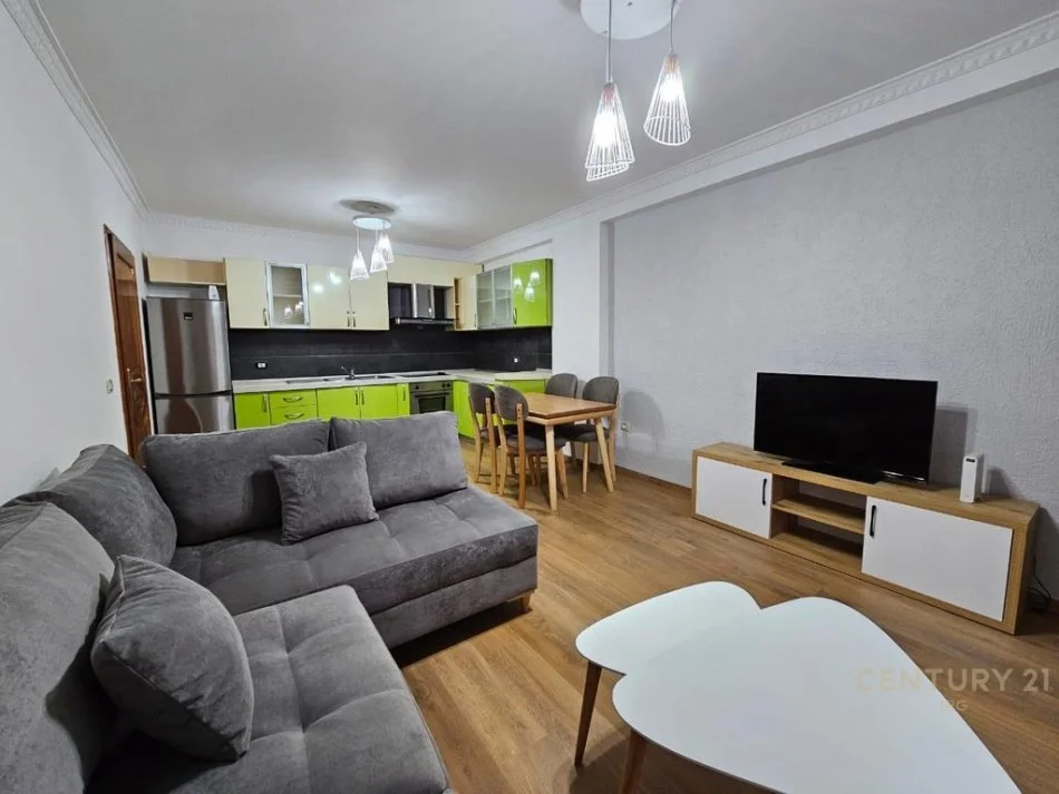 Tirane, jepet me qera apartament 1+1 Kati 2, 66 m² 600 € (Frosina Plaku)
