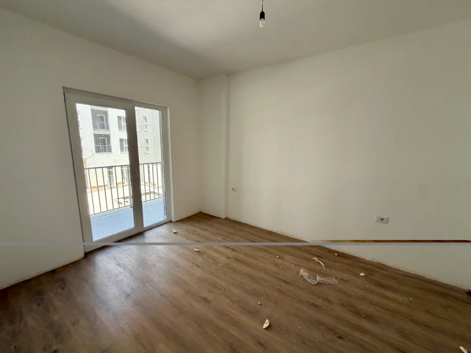Shitet Apartament 2+1+2 te Caza Italia