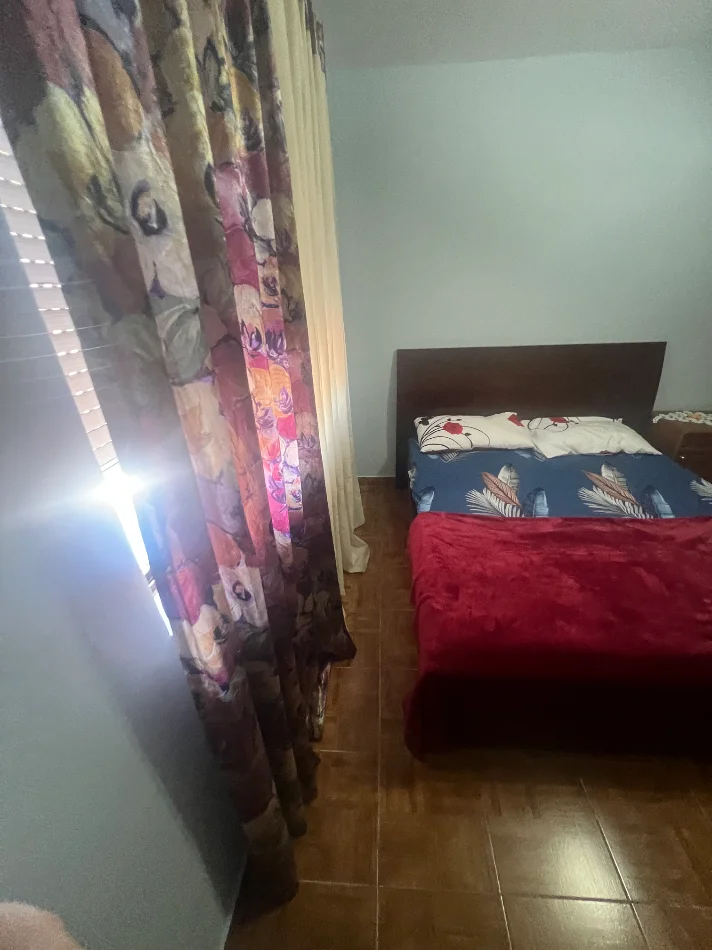 Tirane, jap me qera apartament 1+1 , 58 m² 40,000 Lek (Rruga Kadri Roshi)