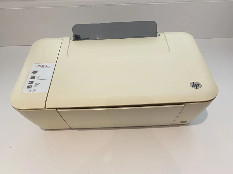 Tirane, shes Printer Deskjet ink Advantage 1515