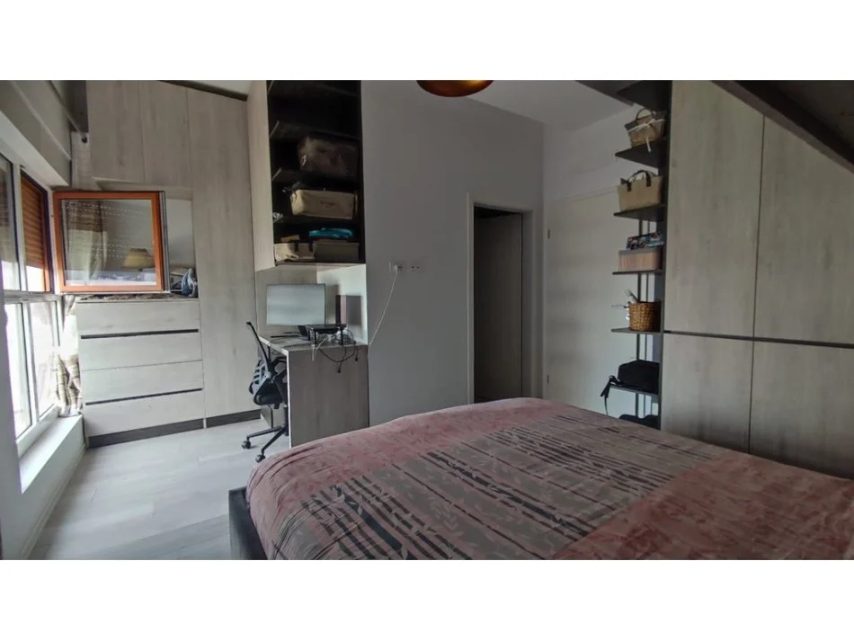Tirane, shitet apartament 2+1 Kati 3, 88 m² 170.000 € (Ali Demi)