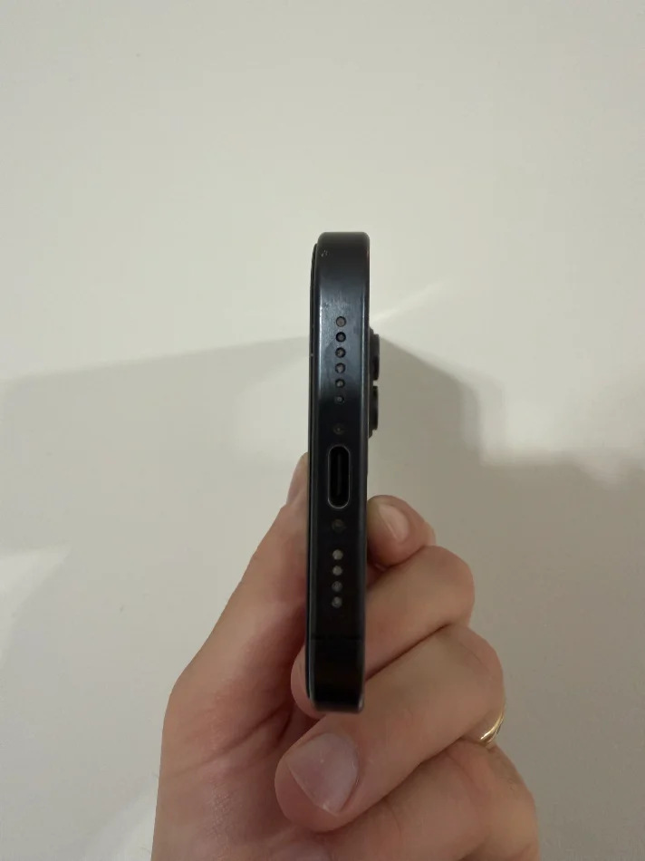 Tirane, shes Celular-Smartphone IPHONE 15 Pro Max 256gb e-sim