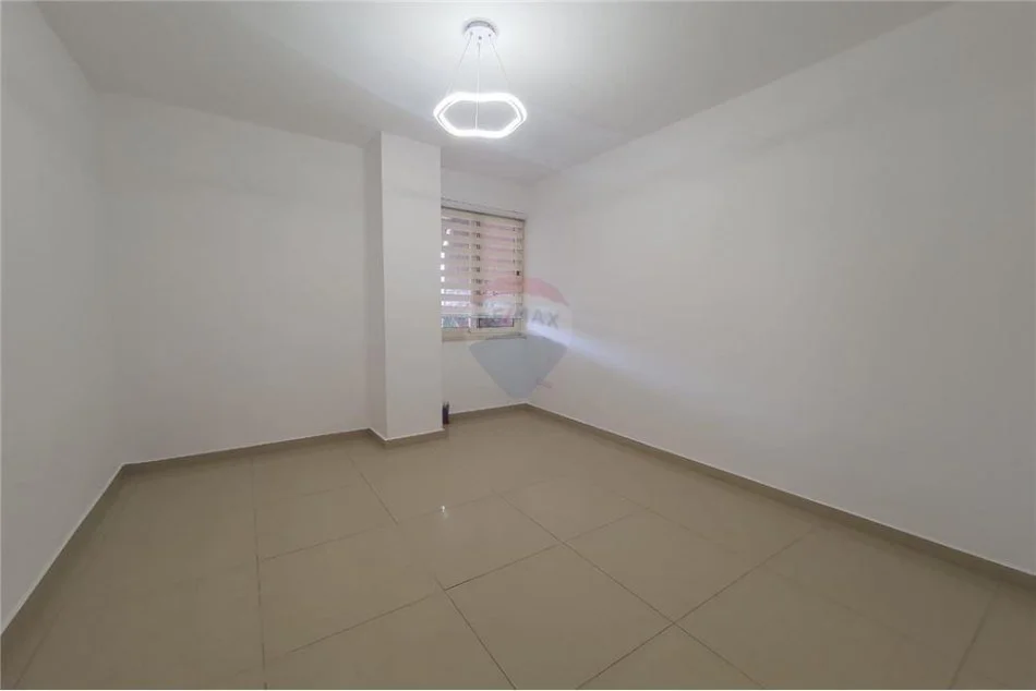 Tirane, shitet apartament Kati 3, 110 m² 125,000 € 