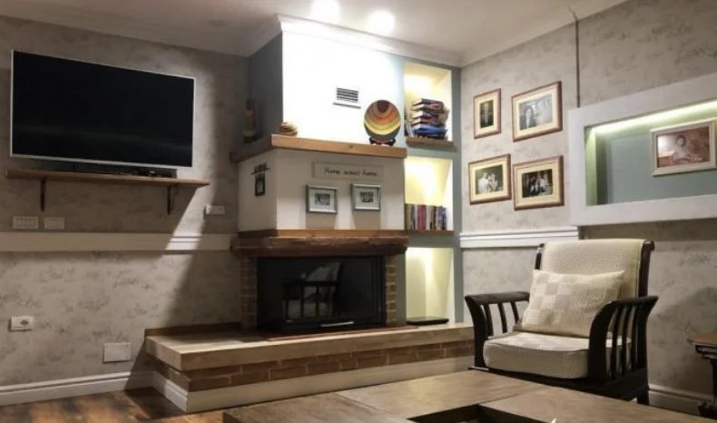 Tirane, shitet 4+1 Kati 0, 200 m² 350.000 € (Rruga Jordan Misja Tirane, Shqiperia)