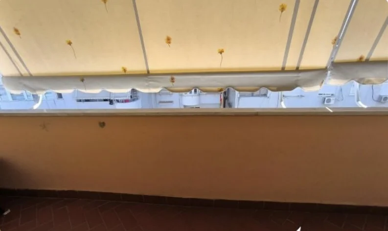 Tirane, jepet me qera apartament 1+1 Kati 5, 80 m² 650 € (Kristal center)