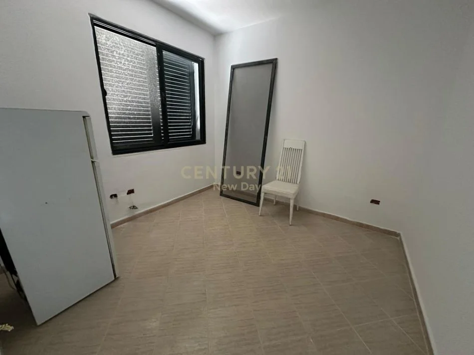 Durres, shitet apartament 2+1 Kati 0, 83 m² 105.000 € (Golem, Durres)
