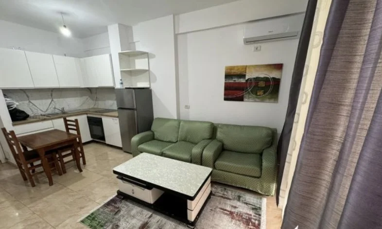 Tirane, shitet apartament 1+1 Kati 3, 44 m² 67.000 € (Fratari astir)