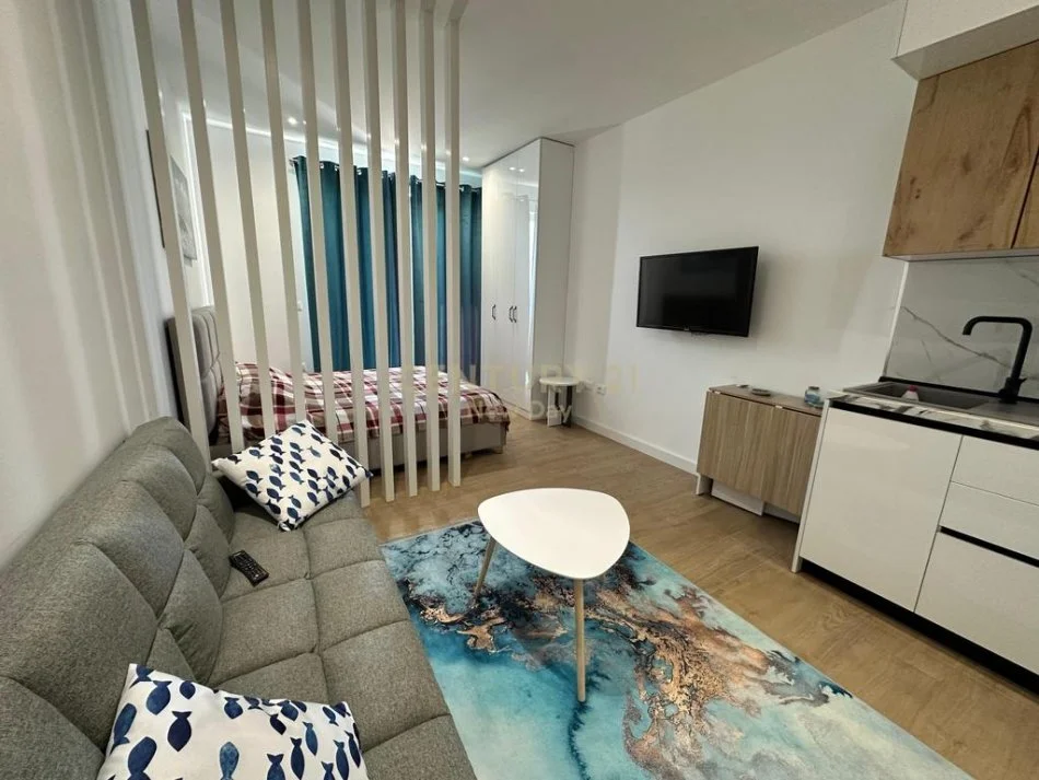 Durres, shitet garsonier 1+1 Kati 6, 45 m² 90.000 € (Qerret)