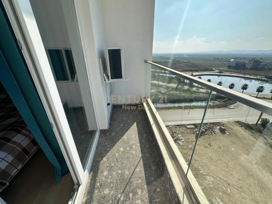 Durres, shitet garsonier 1+1 Kati 6, 45 m² 90.000 € (Qerret)