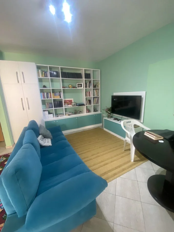 Tirane, shes apartament 2+1+Ballkon , 97 m² 144.000 € 