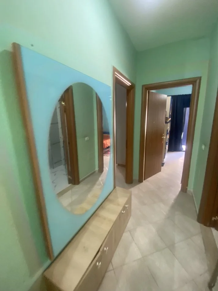 Tirane, shes apartament 2+1+Ballkon , 97 m² 144.000 € 