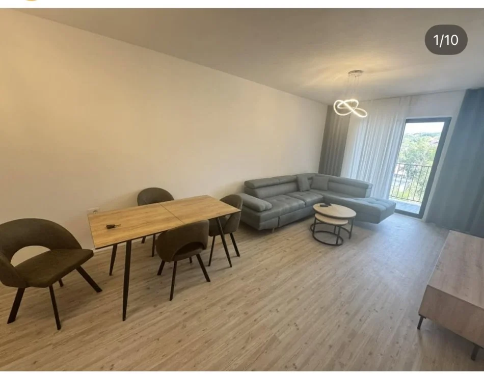 Tirane, jepet me qera apartament 1+1+Ballkon Kati 2, 80 m² 370 € (Rruga e qelqit)