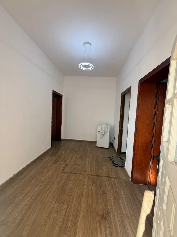 Tirane, jepet me qera apartament 1+1+Ballkon Kati 0, 80 m² 370 € (Collak)