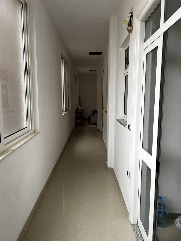 Tirane, jepet me qera apartament 1+1+Aneks+Ballkon Kati 1, 50 m² 230 € (Sabri Tofiku)