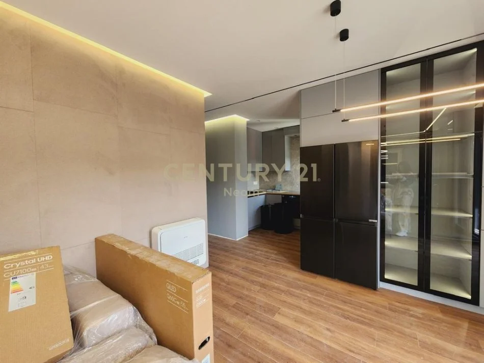 Tirane, shitet apartament 2+1+Aneks+Ballkon Kati 6, 103 m² 260.000 € (Kodra e Diellit)
