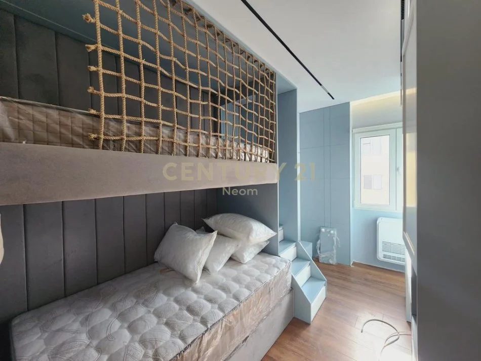 Tirane, shitet apartament 2+1+Aneks+Ballkon Kati 6, 103 m² 260.000 € (Kodra e Diellit)