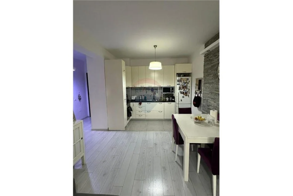 Tirane, shitet apartament , Kati 2, 94 m² 122,000 € 