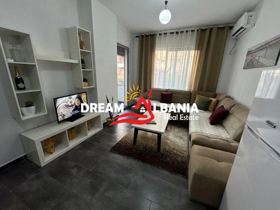 Shqiperi, jepet me qera apartament 2+1 Kati 1, 85 m² 540 € (Astir)