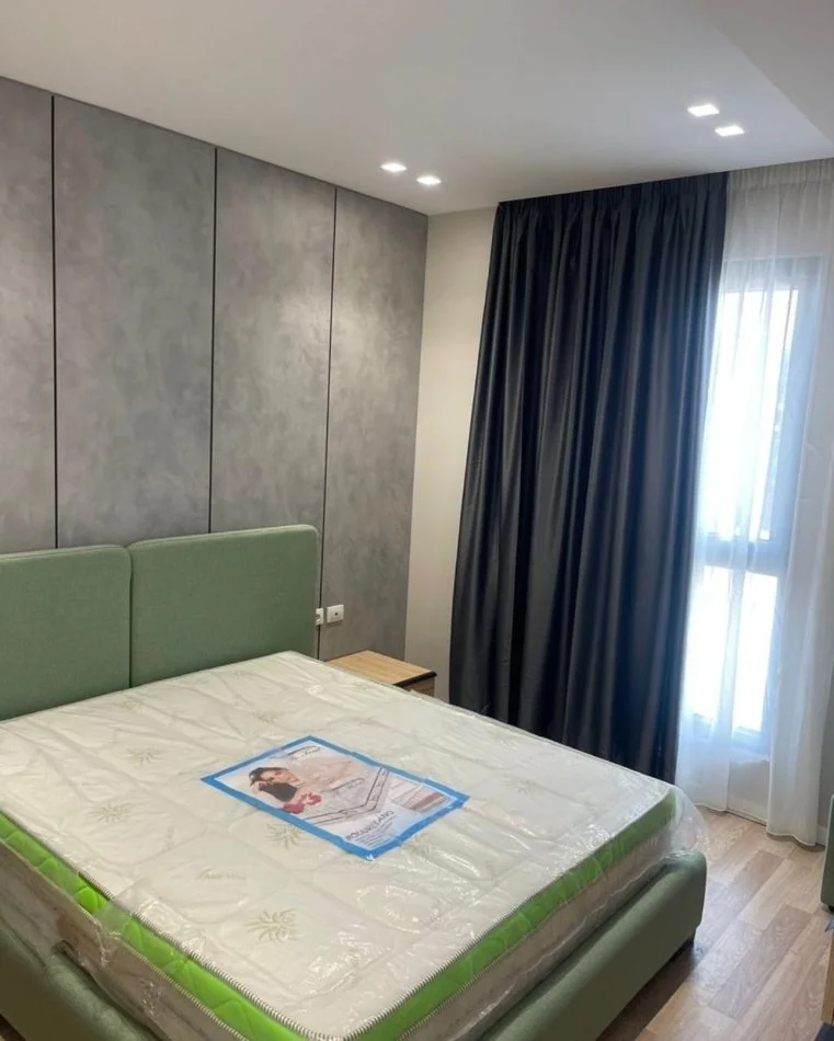 Tirane, shitet apartament Kati 4, 