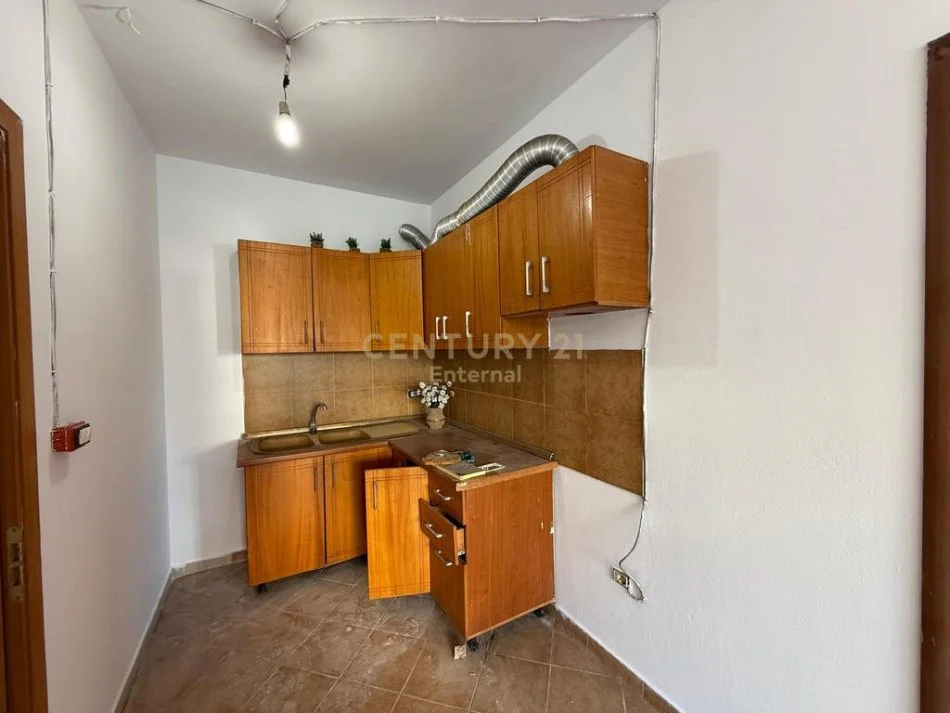 Tirane, shes apartament 2+1 Kati 2, 125 m² 145.000 € 
