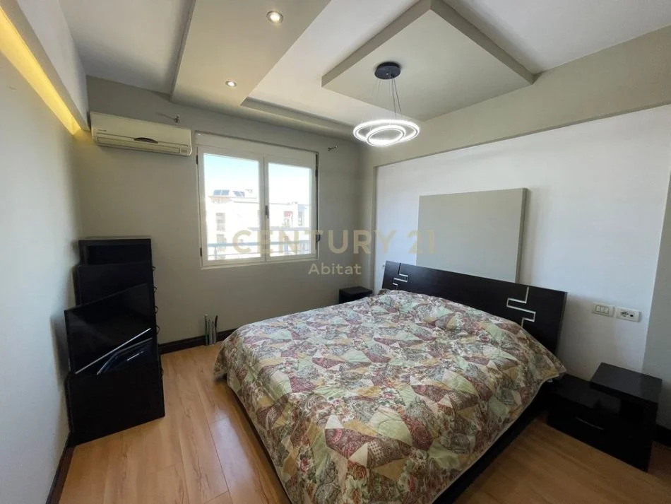 Tirane, shitet apartament 2+1 Kati 5, 104 m² 157.000 € (Astir)