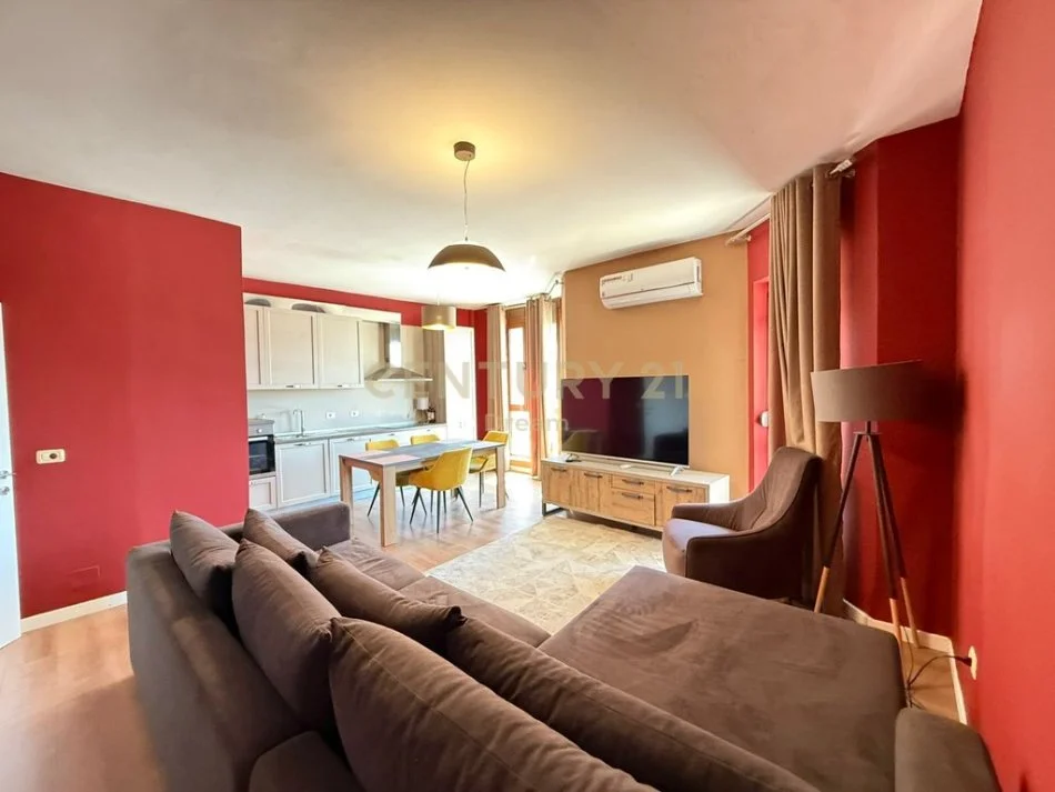 Tirane, shitet apartament 1+1 Kati 7, 85 m² 175.000 € (Rruga Muhedin Llagami)