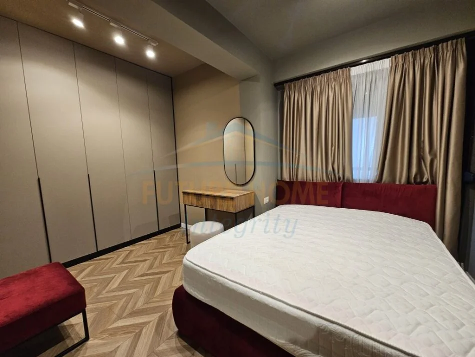 Tirane, shitet apartament 1+1+Ballkon Kati 1, 60 m² 210.000 € (Kompleksi Delijorgji)