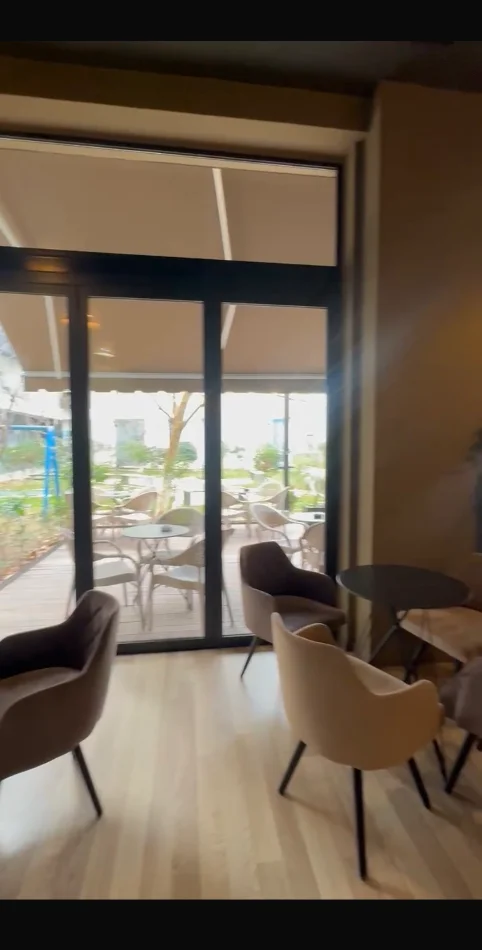 Tirane, shitet ambjent biznesi Kati 0, 114 m² 290.000 € (Ambient Biznesi Per Shitje 21 Dhjetori Okazion Biznes Aktiv)