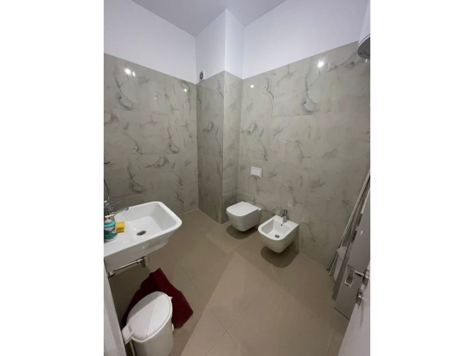 Tirane, shitet apartament 2+1+Aneks+Ballkon Kati 7, 119 m² 340.000 € (Square 21(Arlis))