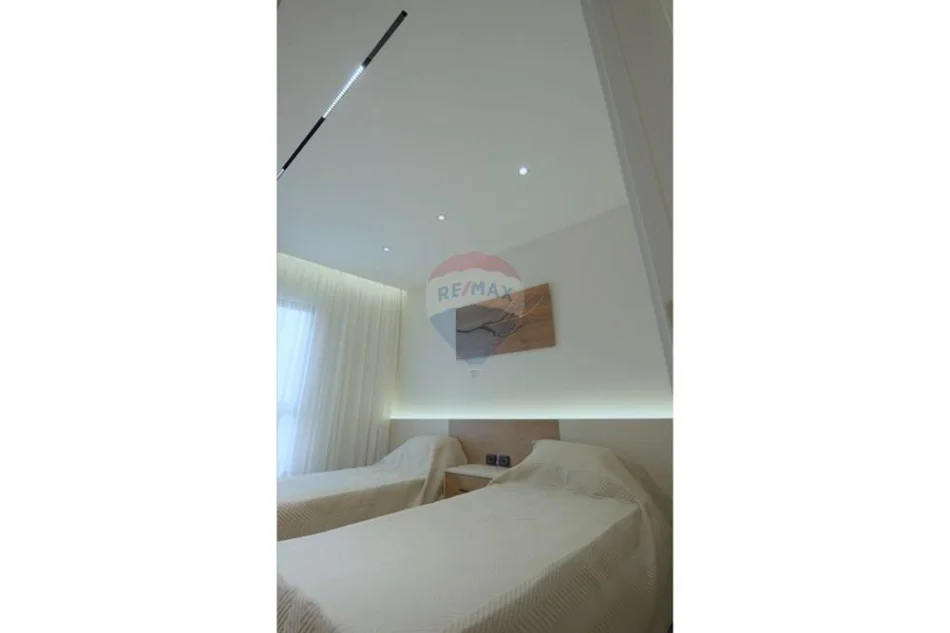 Tirane, shitet apartament 2+1 , 105 m² 250.019 € (Perball Deliorgjit)