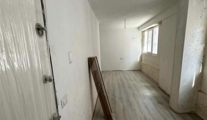 Tirane, jepet me qera garsonier Kati 1, 30 m² 47.000 € (Selit)