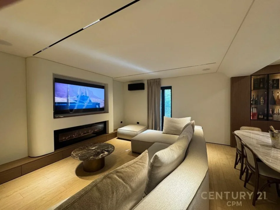 Tirane, shes apartament 3+1+Ballkon Kati 4, 150 m² 699.000 € 