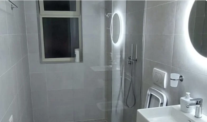 Tirane, jepet me qera apartament 2+1 Kati 3, 80 m² 600 € (21 Dhjetori)