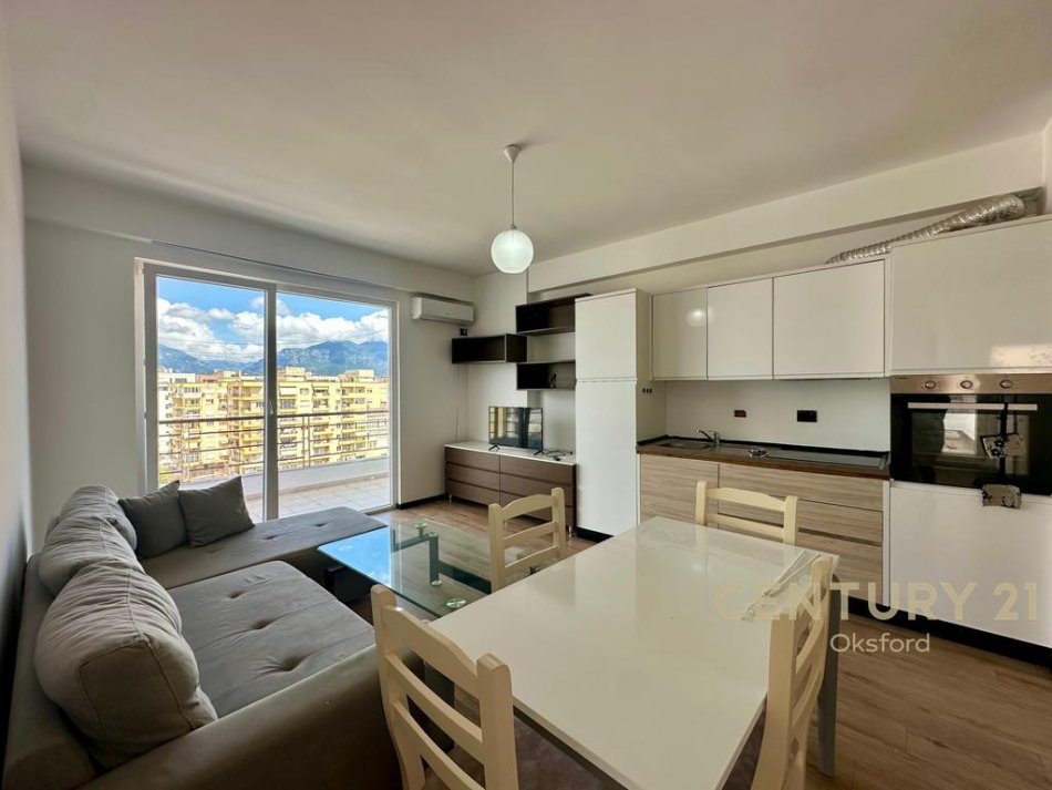 Tirane, jepet me qera apartament 1+1 Kati 7, 98 m² 420 € (Astir)