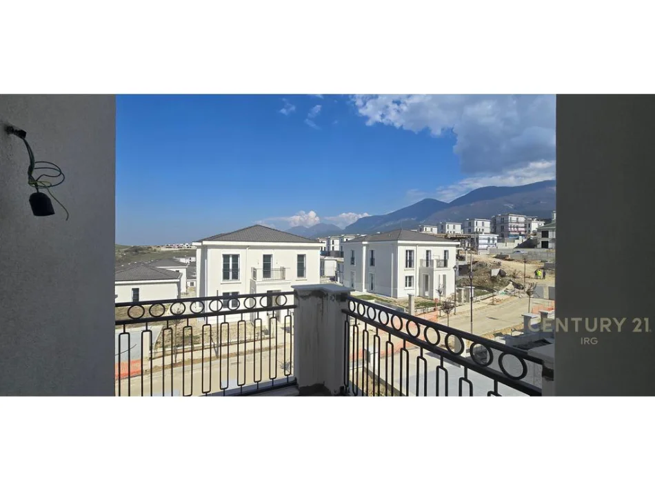 Tirane, shes Vile 2 Katshe Kati 2, 453 m² 630.000 € (Rolling Hills Liqeni)