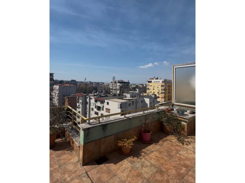 Tirane, shes apartament+verande | Penthouse 2+1+Aneks+Ballkon Kati 7, 215 m² 384.000 € 