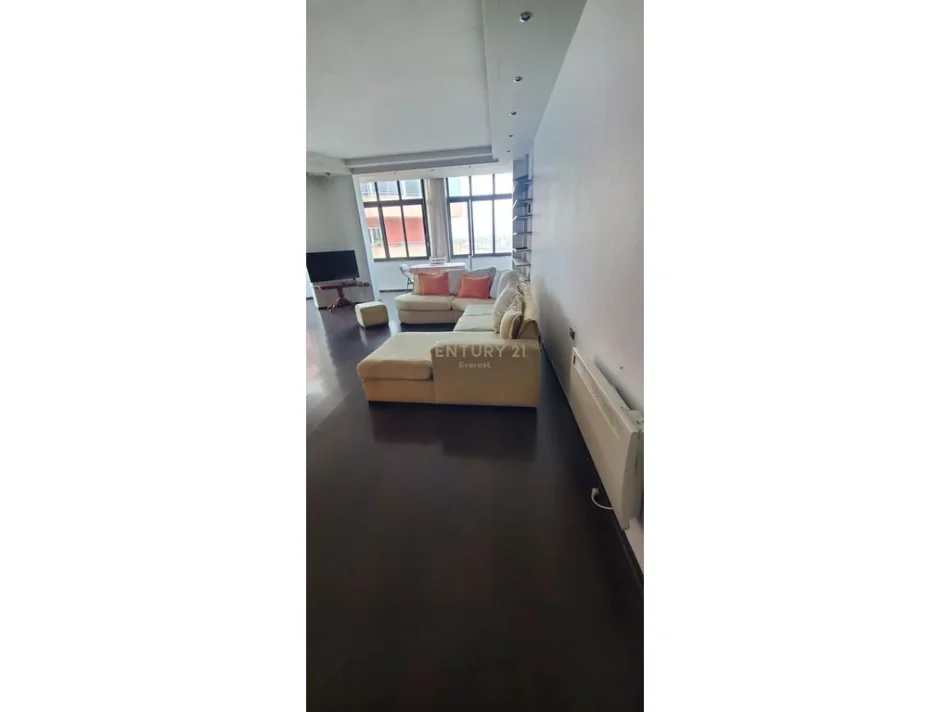 Tirane, shes apartament 3+1+Aneks+Ballkon Kati 6, 157 m² 267.000 € (Rrapi hekali)
