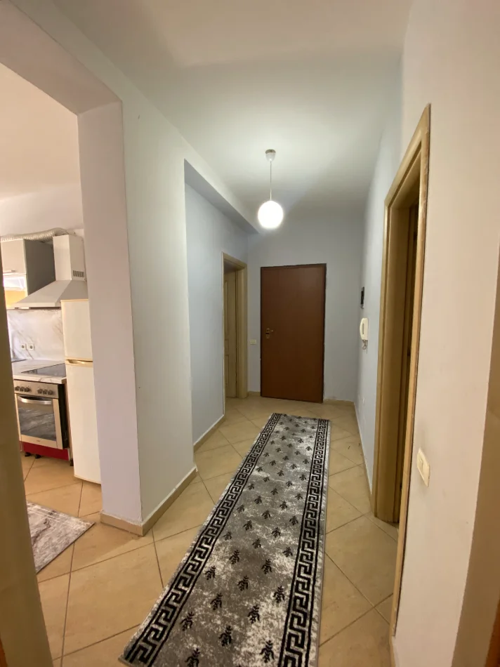 Tirane, shitet nga Pronari, pa-komision apartament Kati 2, 110 m² (Rruga Rrapo Helali)