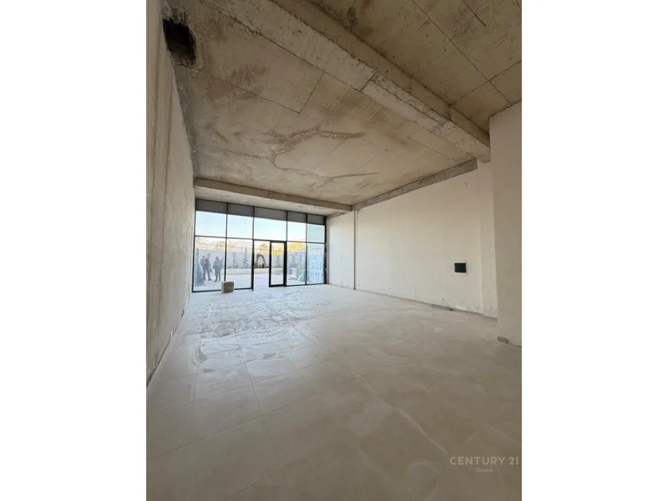 Tirane, shes ambjent biznesi Kati 0, 91 m² 409.500 € 