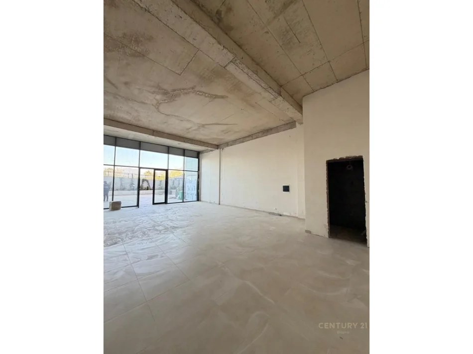 Tirane, shes ambjent biznesi Kati 0, 91 m² 409.500 € 