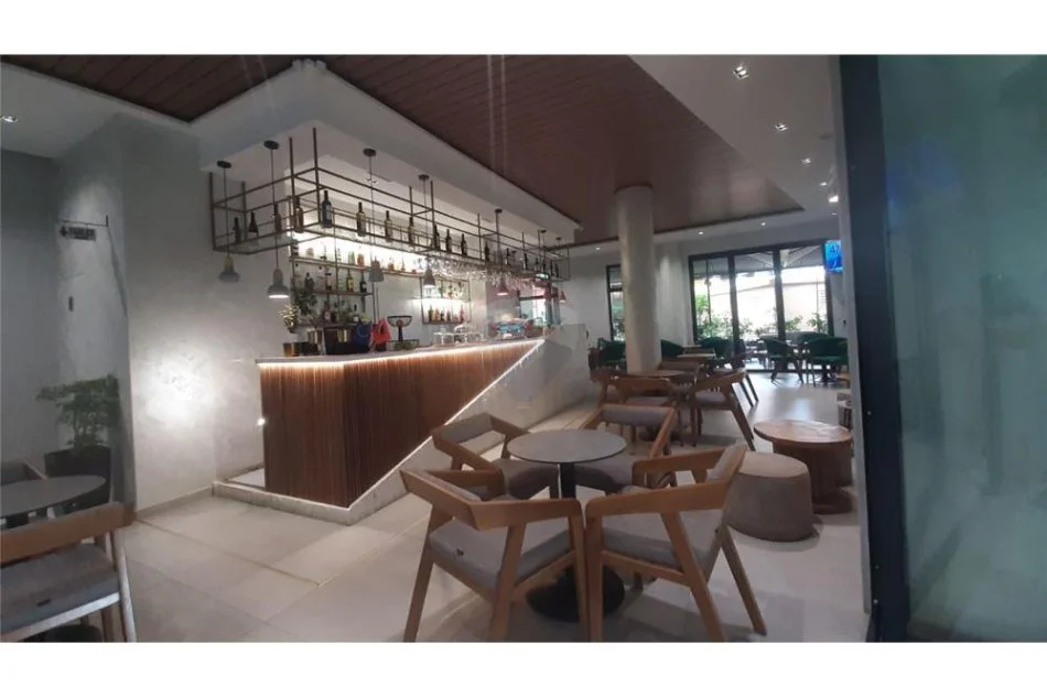 Tirane, jepet me qera bar-kafe , 262 m² 2.000 € (Rruga Ndre Mjeda - 21 Dhjetori, Shqipëri)