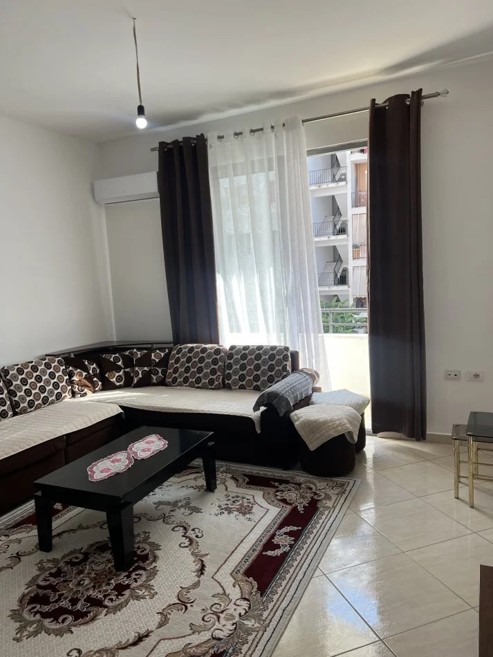 Tirane, jepet me qera apartament 2+1+Ballkon Kati 3, 100 m² 500 € (ASTIR PERBALLE EHA STUDIO)