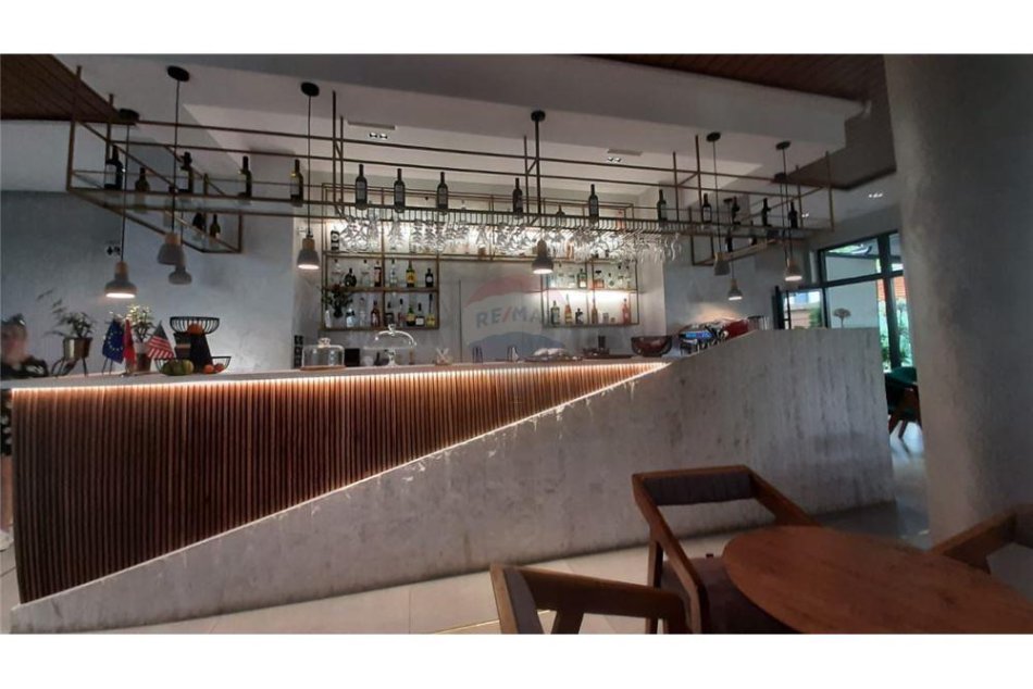 Tirane, jepet me qera bar-kafe , 262 m² 2.000 € (Rruga Ndre Mjeda - 21 Dhjetori, Shqipëri)