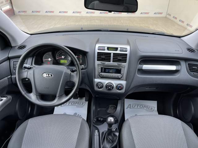 Tirane, shes xhip Kia sportage Viti 2008, 5.700 Euro