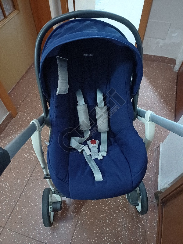 Tirane, shes Shitet karroce Inglesina 3 ne 1 _ 150 € 150 €