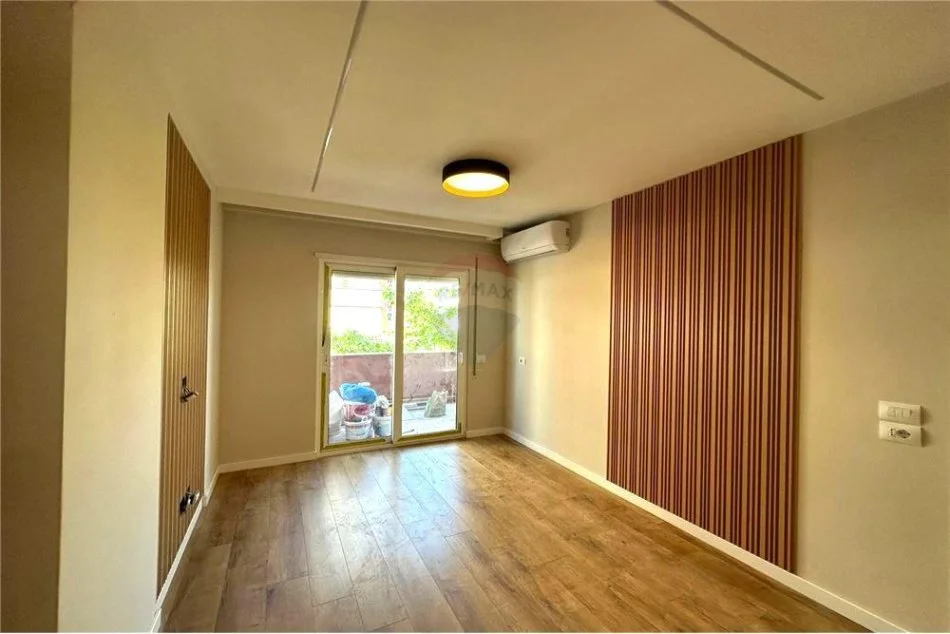 Tirane, shitet apartament , Kati 3, 95 m² 130,000 € 