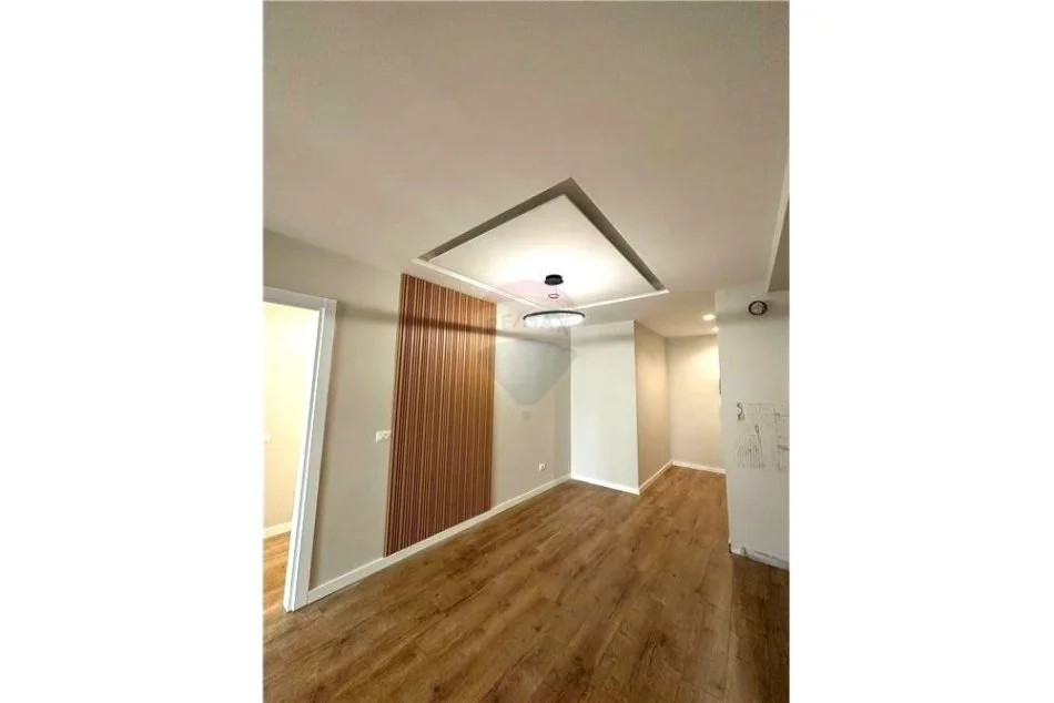 Tirane, shitet apartament , Kati 3, 95 m² 130,000 € 