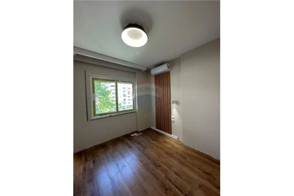 Tirane, shitet apartament , Kati 3, 95 m² 130,000 € 